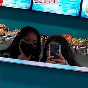 Meet your Posher, Trinity